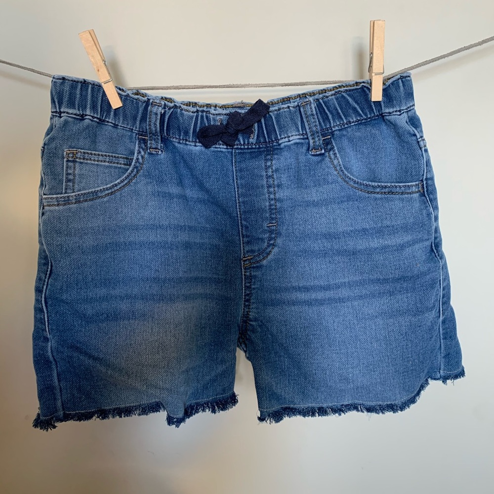 Wrangler denim short.